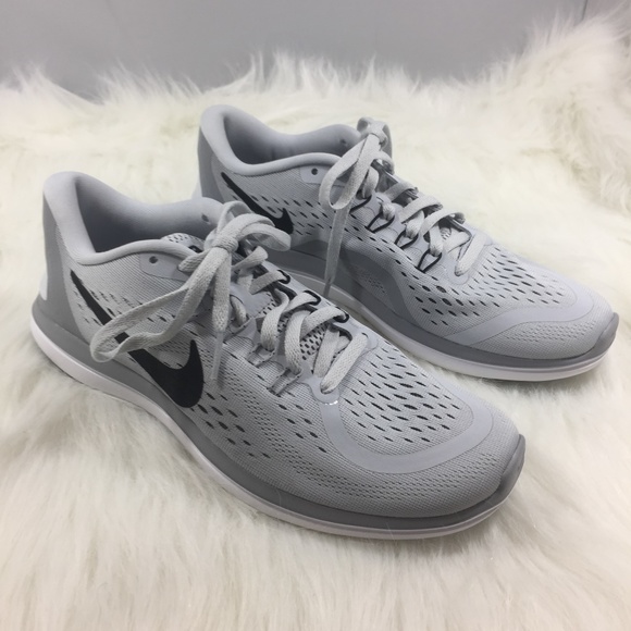 Nike Shoes - 🔥SOLD🔥NIKE WOMEN'S FLEX RN 2017 RUNNING SNEAKERS